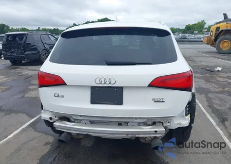 2016 Audi Q5 2.0T Premium z USA, uszkodzony, nr VIN WA1L2AFP0GA065107